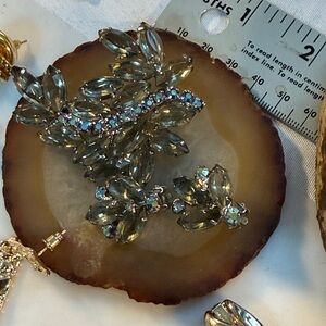 Vintage brooch & Earrings Smokey Stones